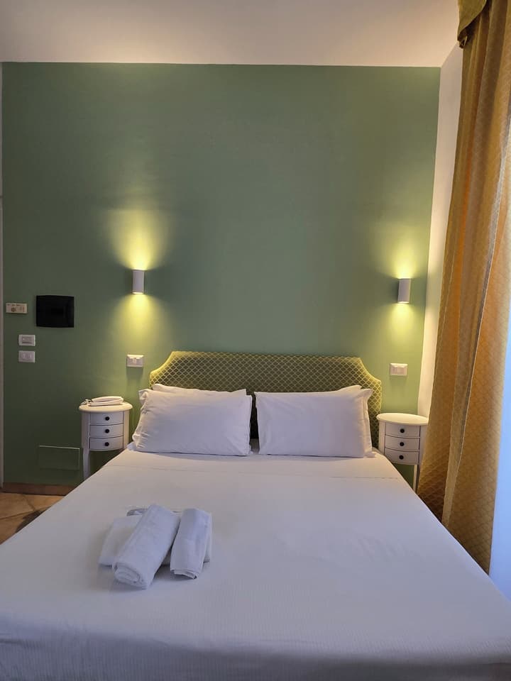 Sourire Hotel