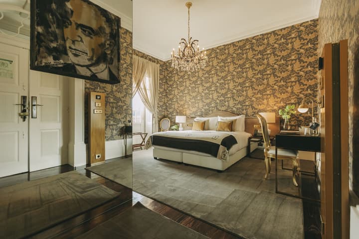 Torel Palace Porto