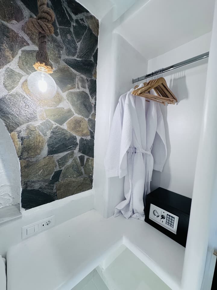 Arlene Suites