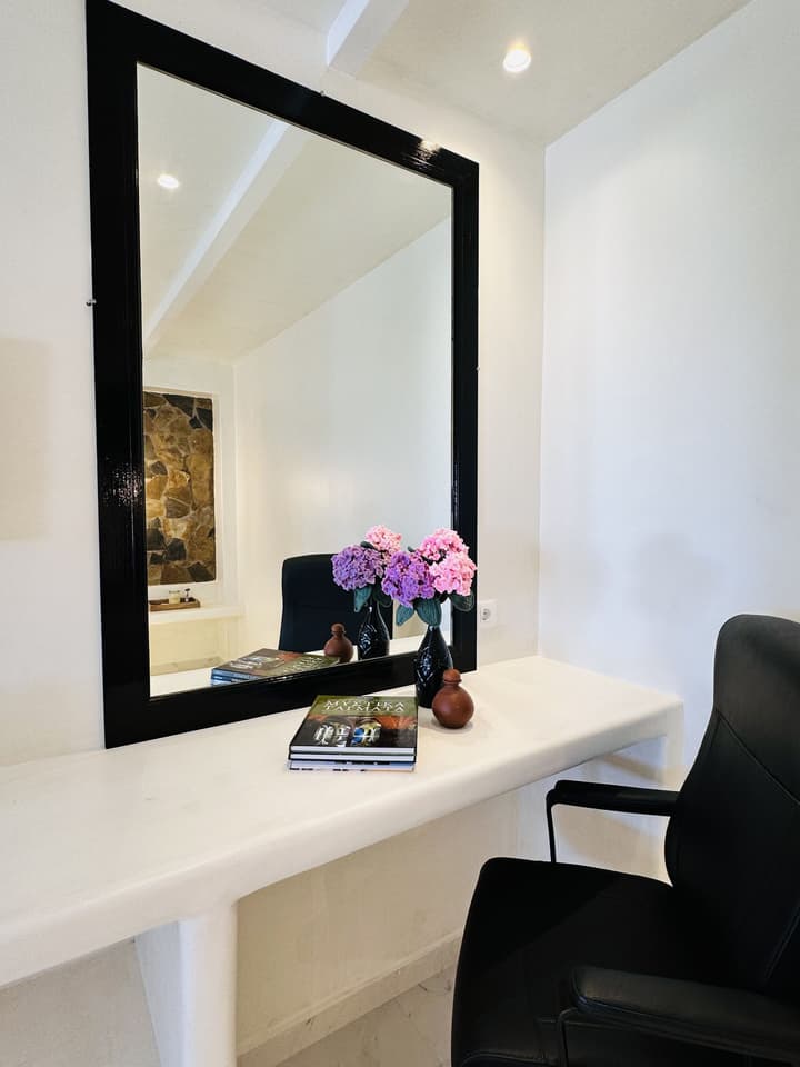 Arlene Suites