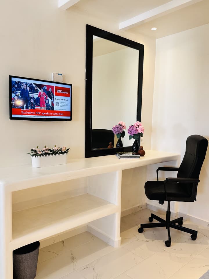 Arlene Suites