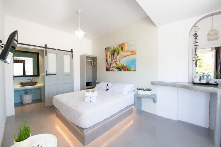 Arlene Suites