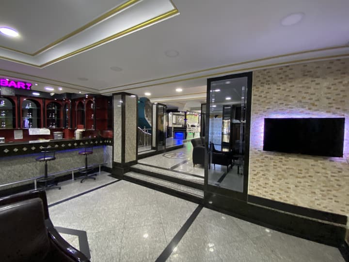 Grand Oral Hotel