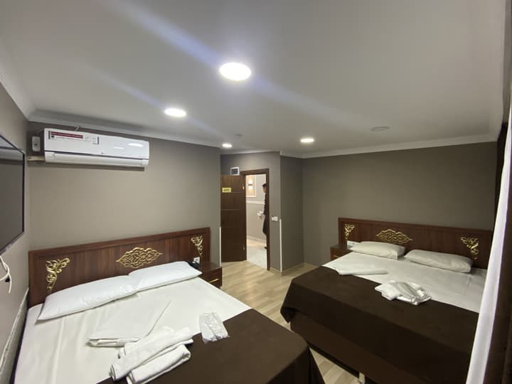 Grand Oral Hotel