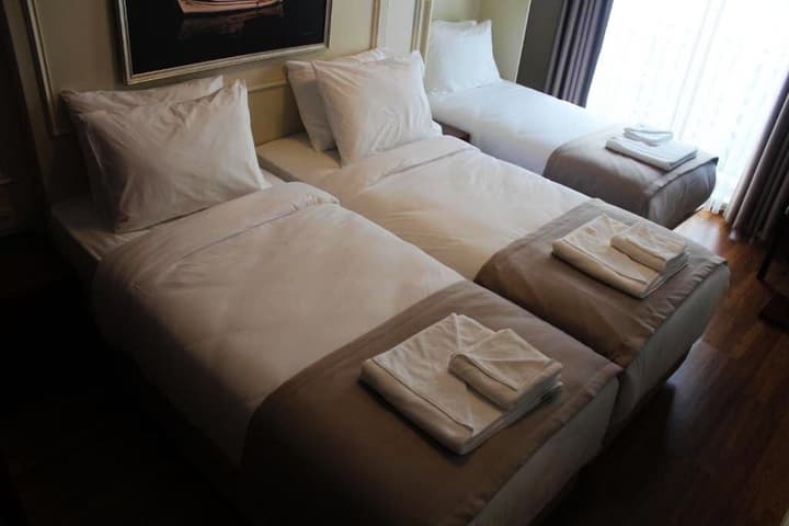 Armida City Hotel