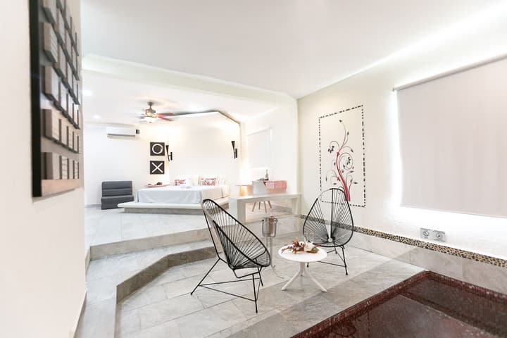 Casa Kaoba Hotel & Suites