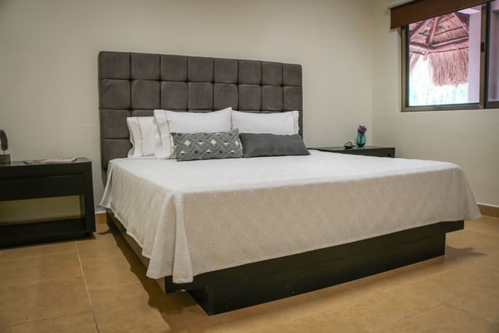 Casa Kaoba Hotel & Suites