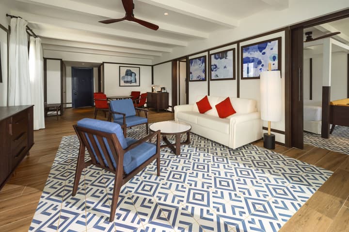 Ocean Coral Spring - All Inclusive
