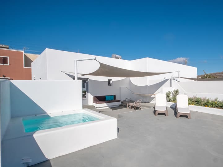 Majestic Sky Luxury Suites