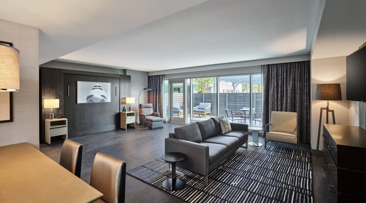 Loews Kansas City Hotel