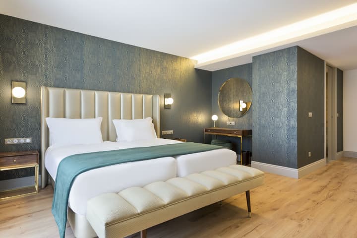 Hotel Acta The Avenue