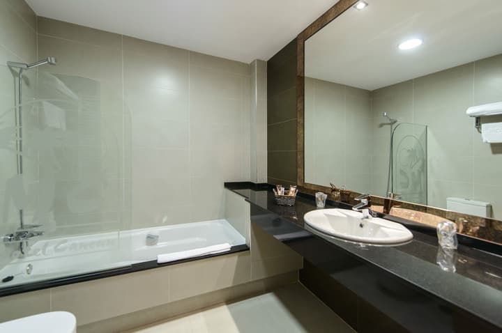 Motel Cancún Avilés