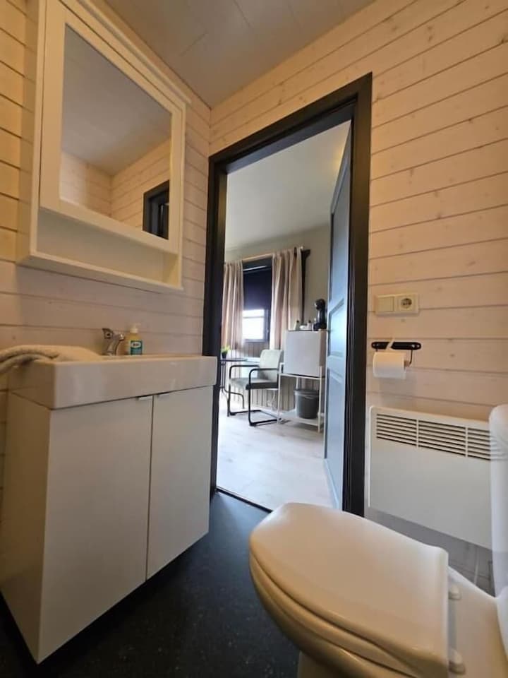 Riverfront Lodge