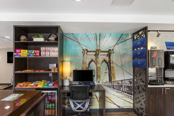 Best Western Brooklyn-Coney Island Inn