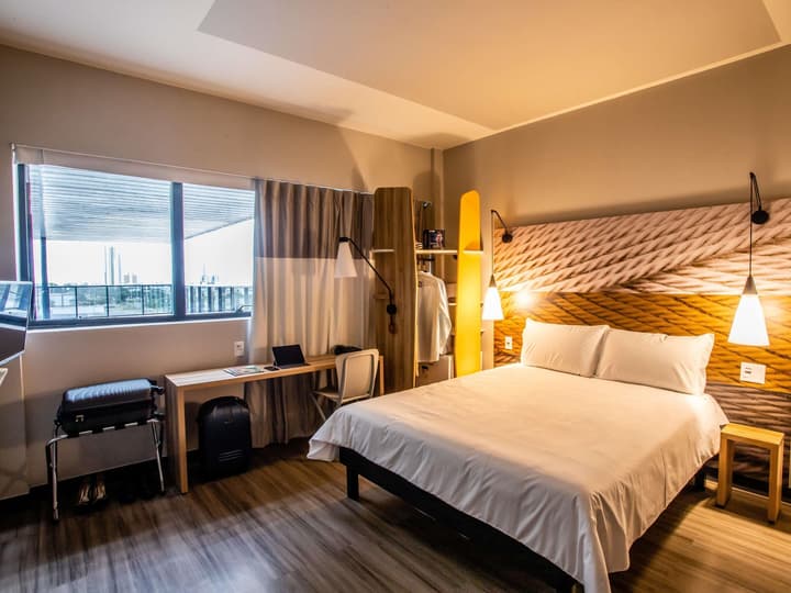 Ibis Palmas Avenida JK