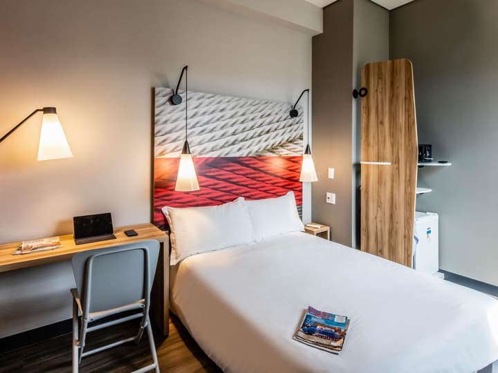 Ibis Palmas Avenida JK