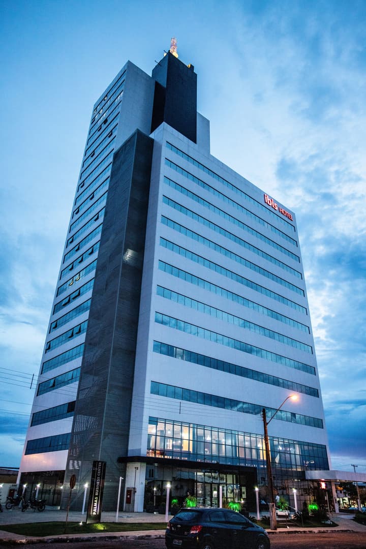 Ibis Palmas Avenida JK