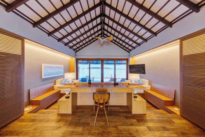 Cinnamon Velifushi Maldives