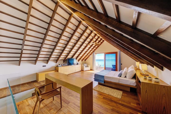 Cinnamon Velifushi Maldives