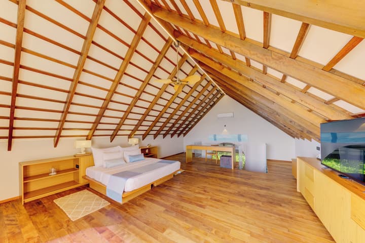 Cinnamon Velifushi Maldives