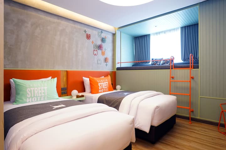 Samsen Street Hotel