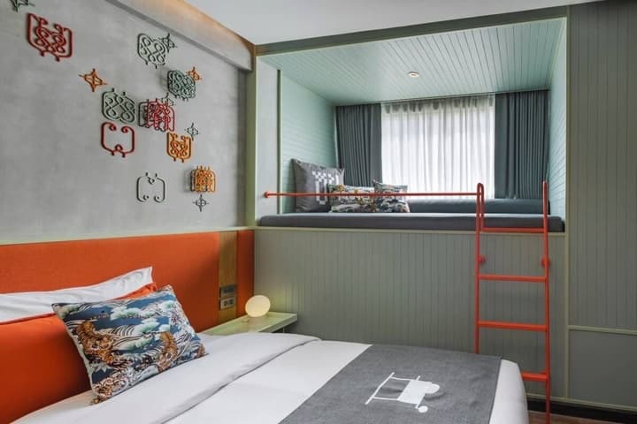 Samsen Street Hotel