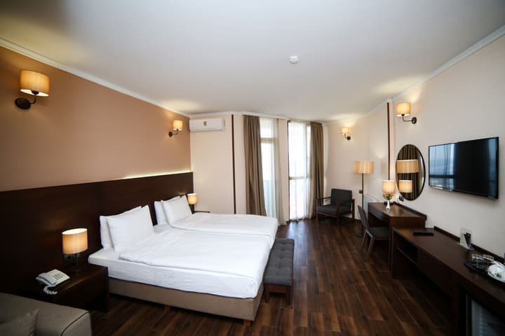 Hotel Corner Inn