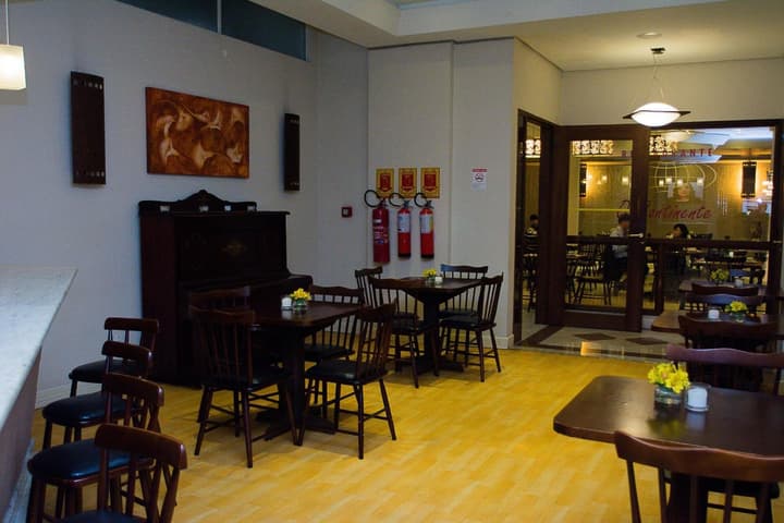 Altadomo Hotel