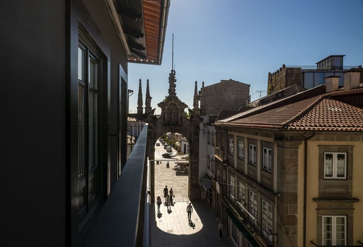 Porta Nova Collection House