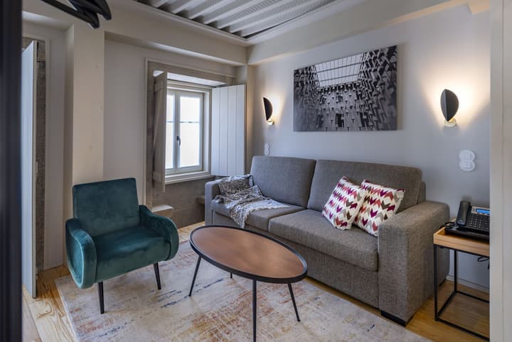 Porta Nova Collection House