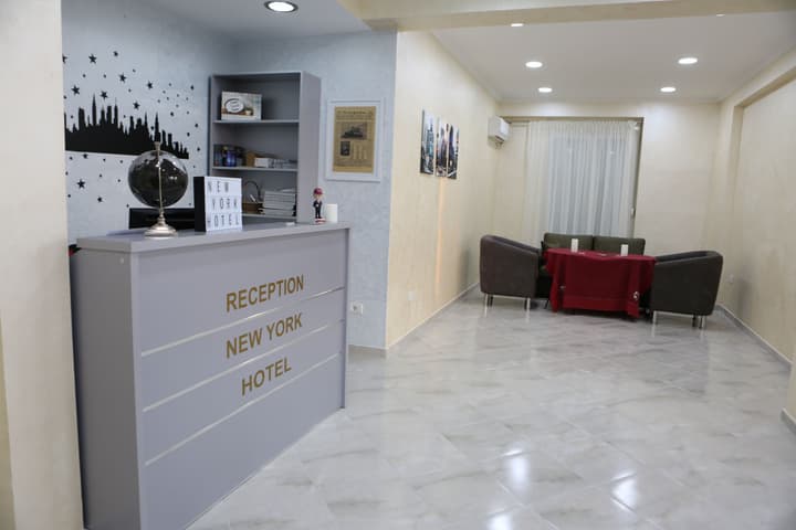 Hotel New York Kamez