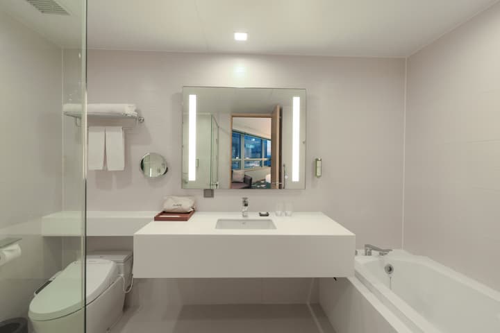 Avani Central Busan
