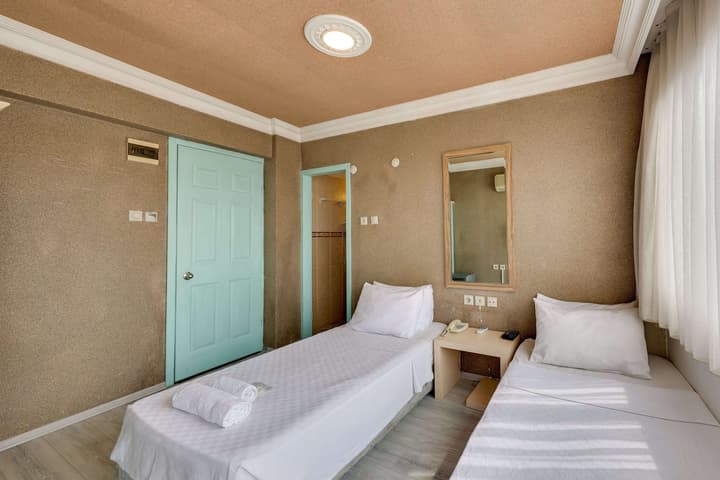 Hikmethan Otel