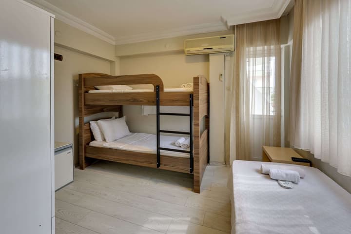Hikmethan Otel