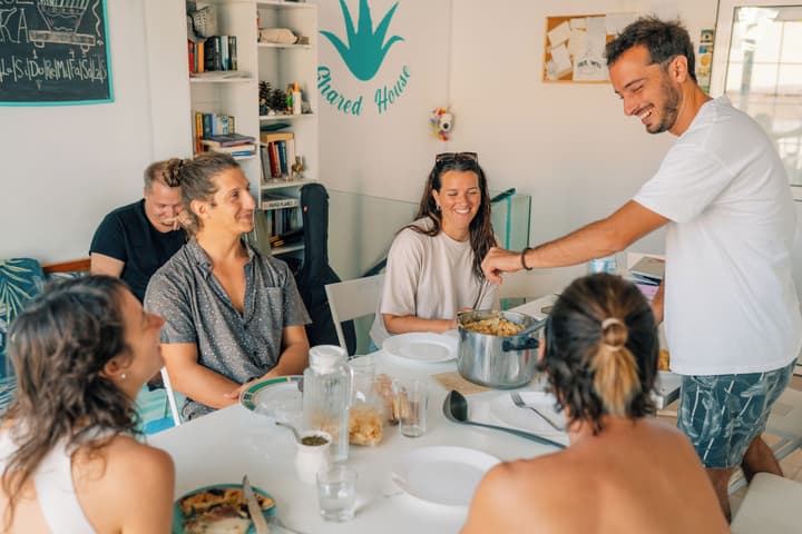 Aloe Vera Shared House - Hostel