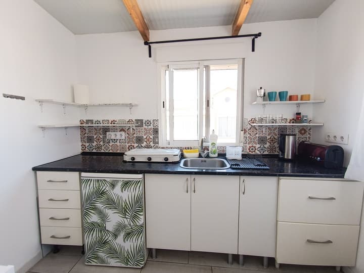 Aloe Vera Shared House - Hostel