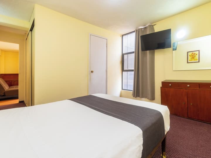 Capital O Hotel Suites Marne, Mexico City