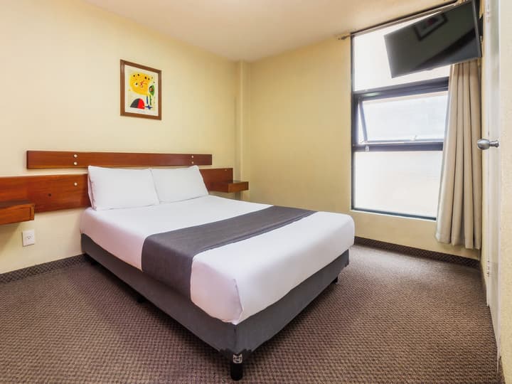 Capital O Hotel Suites Marne, Mexico City