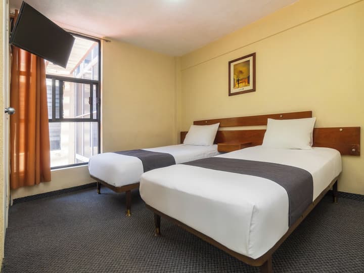 Capital O Hotel Suites Marne, Mexico City