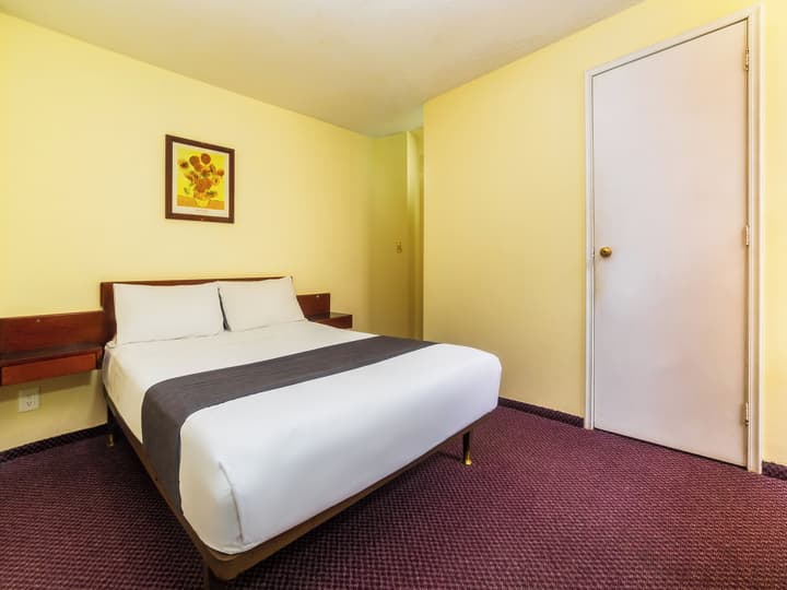 Capital O Hotel Suites Marne, Mexico City