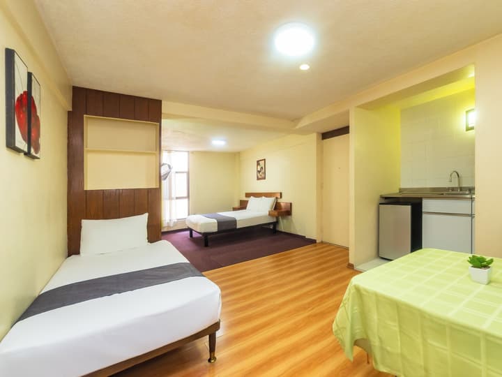 Capital O Hotel Suites Marne, Mexico City