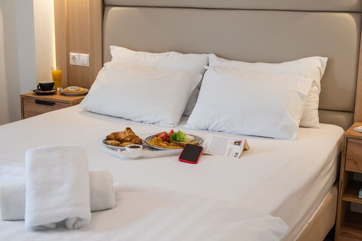 Hotel Tier