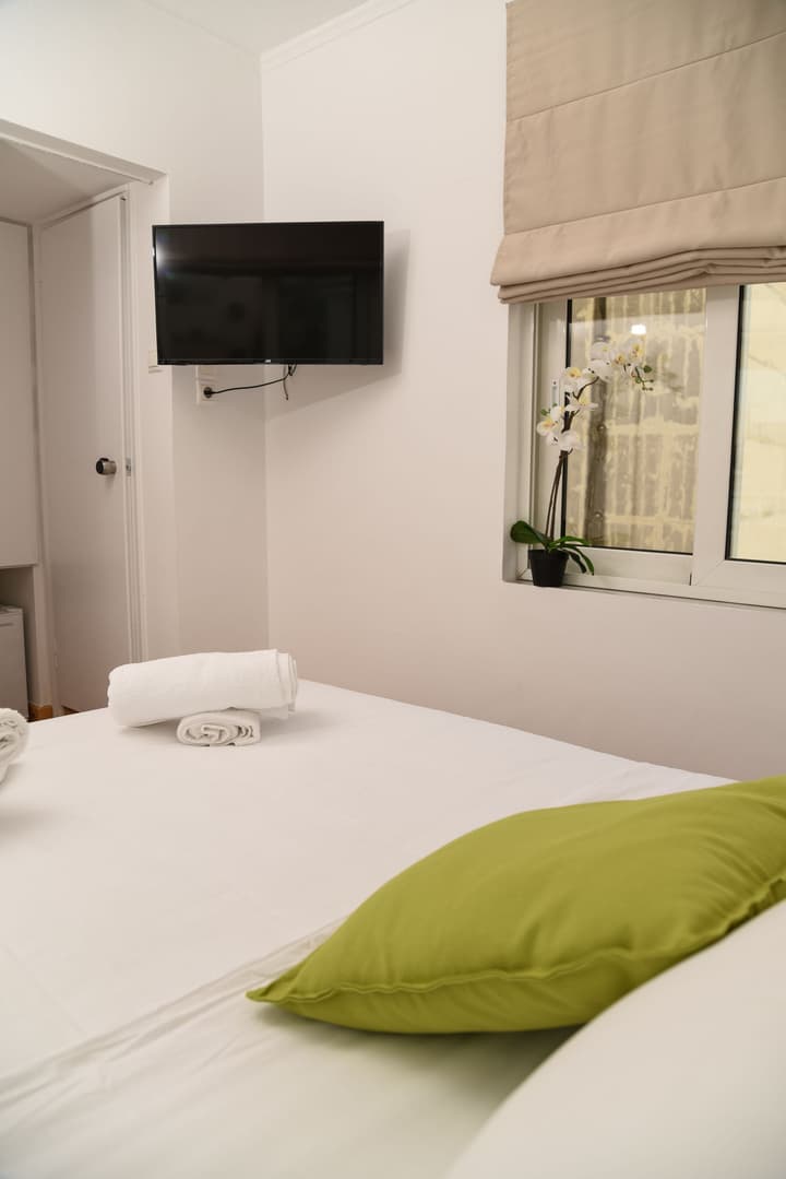Hotel Tier