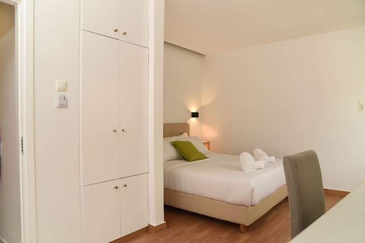 Hotel Tier