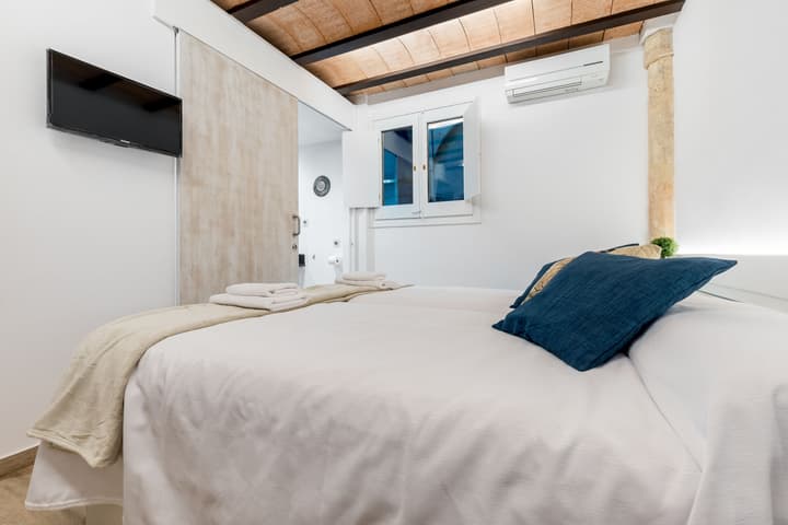 Hostal 977