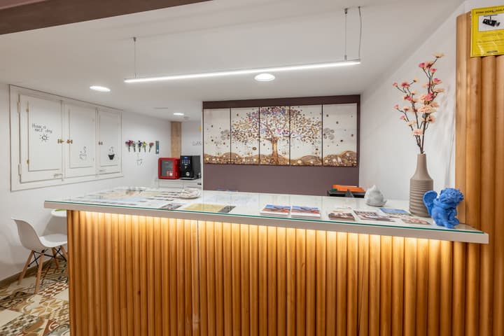 Hostal 977