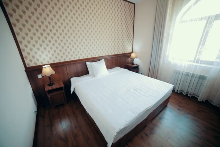 Hotel Erkin Palace
