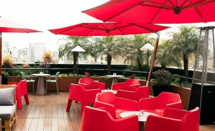 Radisson RED Miraflores