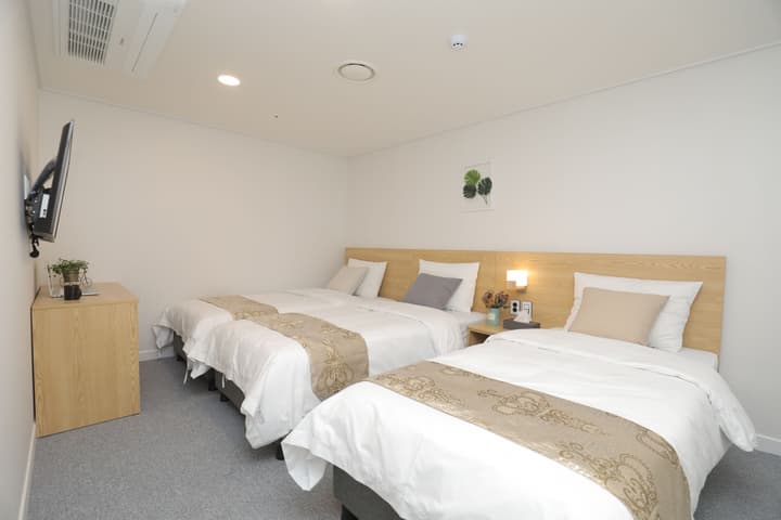 Line Hotel Myeongdong