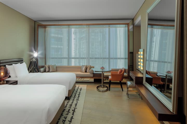 Paramount Hotel Dubai